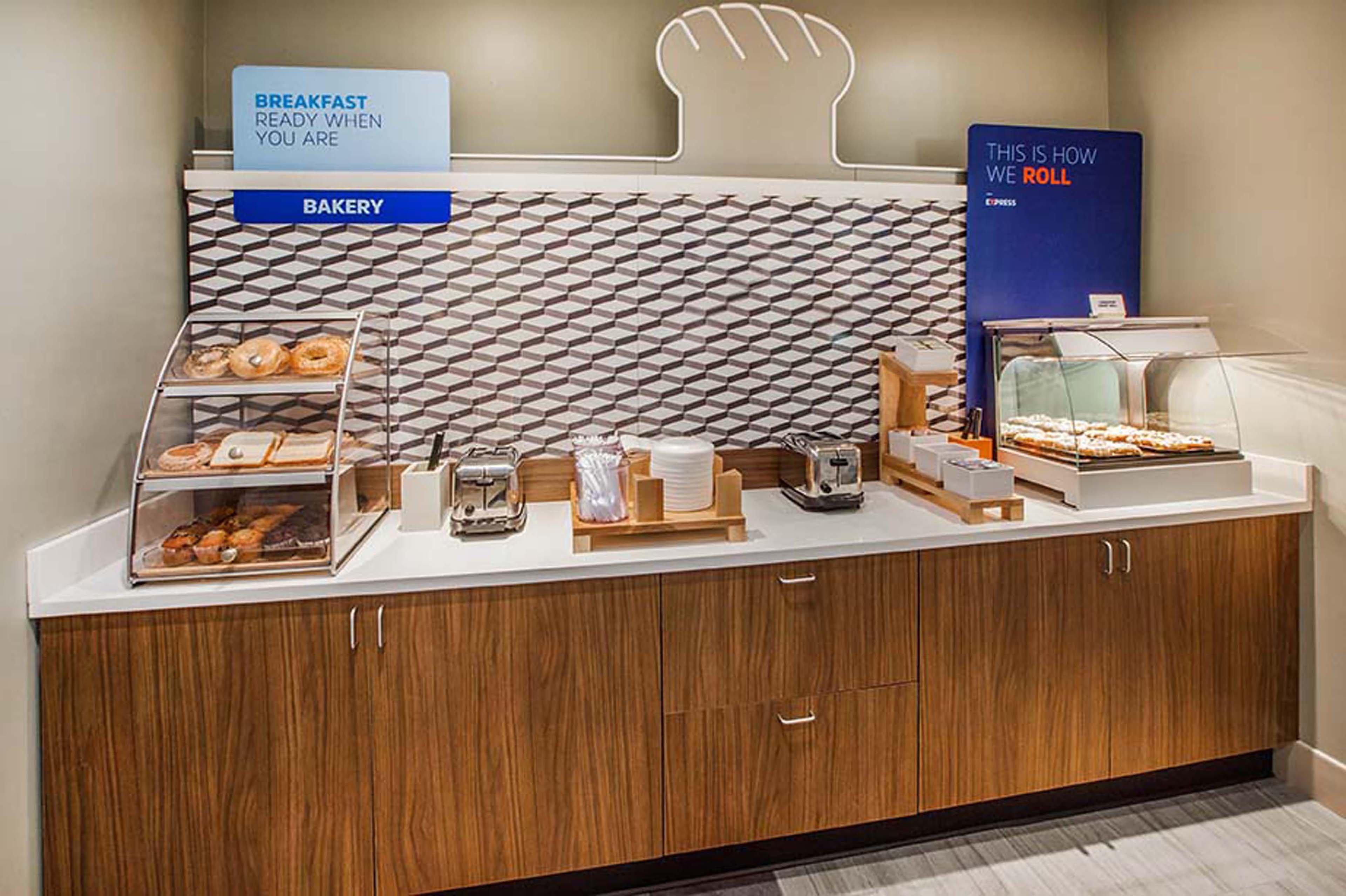 Holiday Inn Express & Suites - Portland Airport - Cascade Stn By Ihg Exteriér fotografie